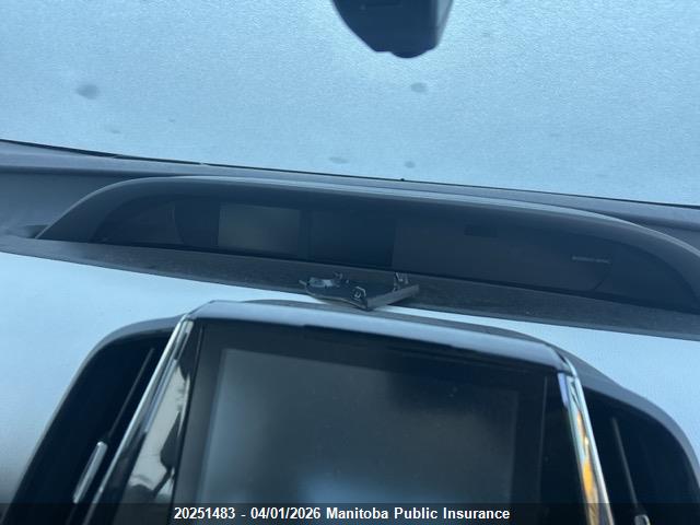 JTDL9RFU3K3001257 Toyota Prius Awd-e