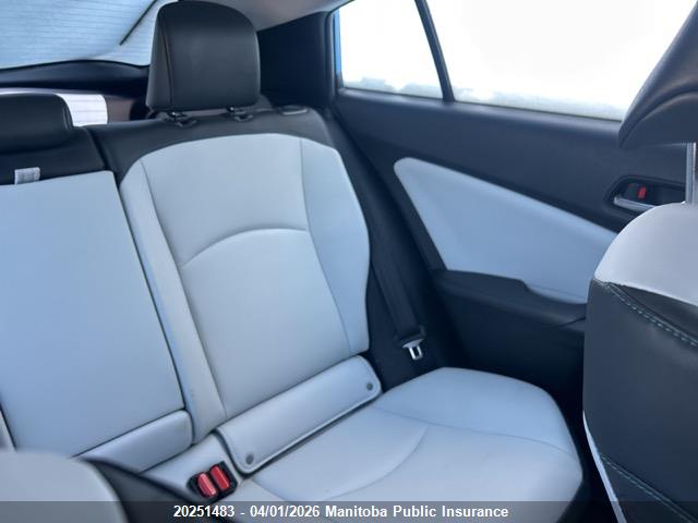 JTDL9RFU3K3001257 Toyota Prius Awd-e