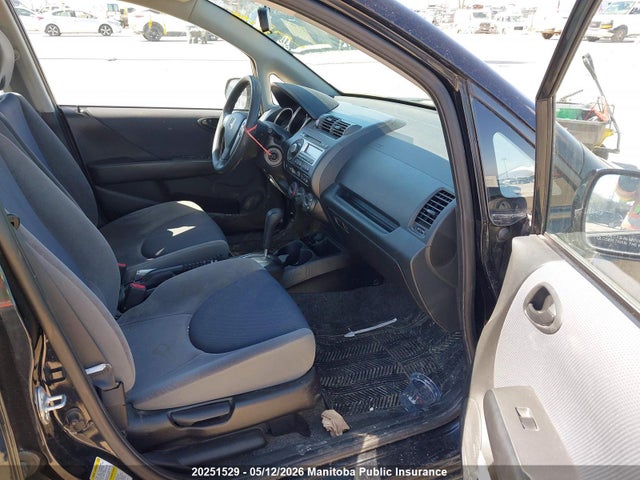Продажа на аукционе авто 2007 Honda Fit Lx, vin: JHMGD38417S820077, номер лота: 20251529