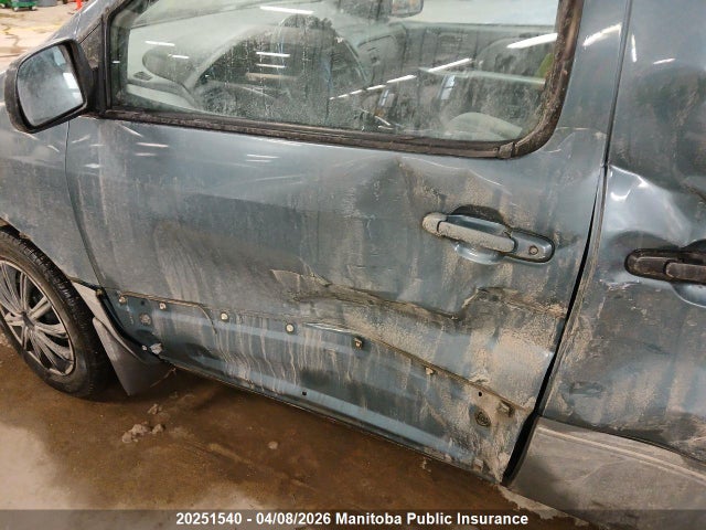 20251540 :رقم المزاد ، 4T3ZF19C4YU297158 vin ، 2000 Toyota Sienna Ce V6 مزاد بيع