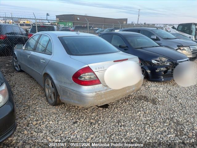 20251561 :رقم المزاد ، WDBUF87X49B378338 vin ، 2009 Mercedes Benz E350 4matic مزاد بيع