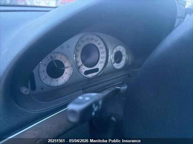 20251561 :رقم المزاد ، WDBUF87X49B378338 vin ، 2009 Mercedes Benz E350 4matic مزاد بيع