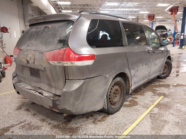 Aukcja sprzedaży 2011 Toyota Sienna Le V6, vin: 5TDZK3DC7BS136567, numer aukcji: 20251598