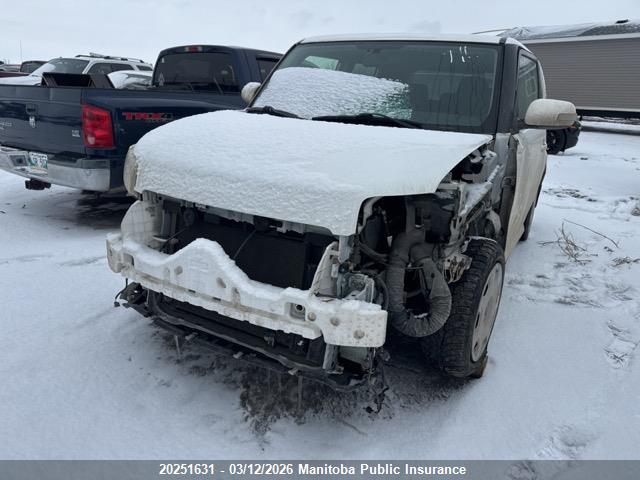 Scion XB 2014 JTLZE4FEXEJ055497 Image 6
