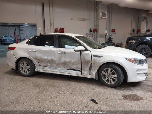 5XXGT4L36JG243489 KIA Optima Lx