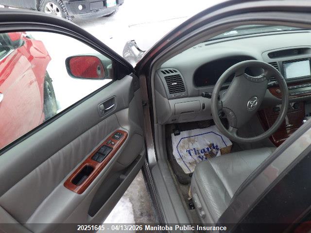 2006 Toyota Camry Xle V6 მანქანა იყიდება აუქციონზე, vin: 4T1BF30K26U631064, აუქციონის ნომერი: 20251645