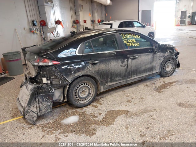 KMHC05LC5NU276430 Hyundai Ioniq Ultimate Hybrid