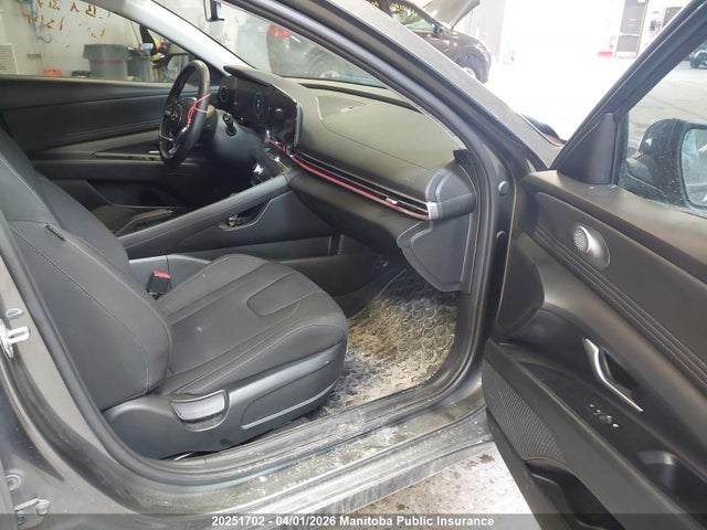 20251702 :رقم المزاد ، KMHLM4AG1PU532067 vin ، 2023 Hyundai Elantra Preferred مزاد بيع