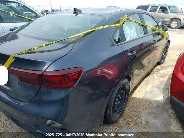 2022 Kia Forte Lx მანქანა იყიდება აუქციონზე, vin: 3KPF24AD5NE449735, აუქციონის ნომერი: 20251725