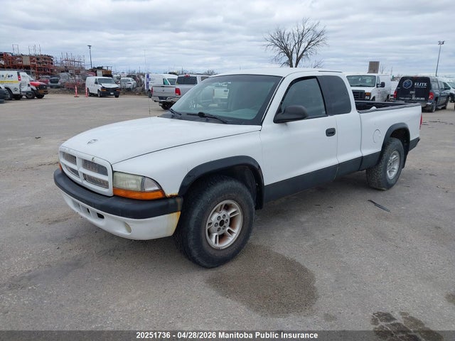 20251736 :رقم المزاد ، 1B7GL22X11S245696 vin ، 2001 Dodge Dakota Club Cab مزاد بيع