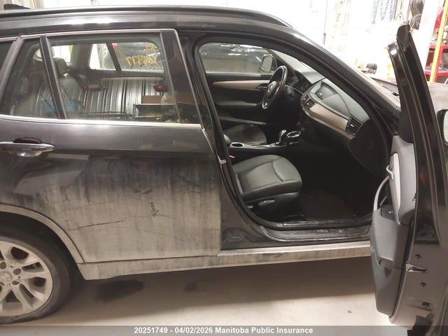 WBAVL1C55FVY38477 BMW X1 28i