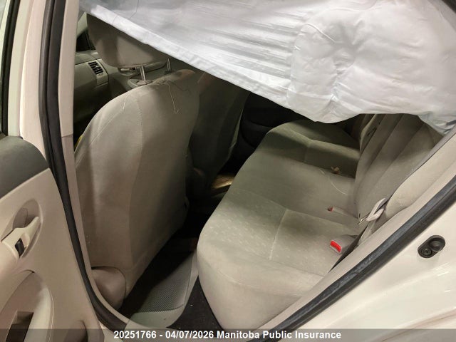 20251766 :رقم المزاد ، 2T1BU4EE3AC395369 vin ، 2010 Toyota Corolla Ce مزاد بيع
