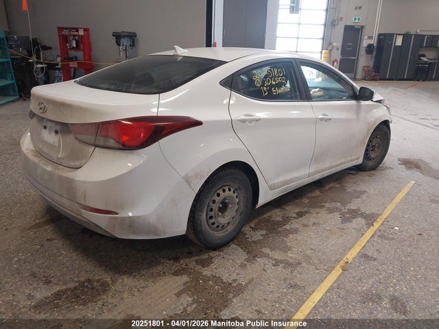 Продажа на аукционе авто 2015 Hyundai Elantra Se, vin: KMHDH4AE6FU306502, номер лота: 20251801