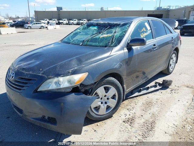 20251814 :رقم المزاد ، 4T1BE46KX9U383103 vin ، 2009 Toyota Camry Le مزاد بيع
