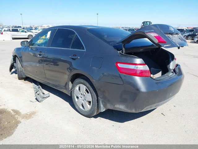 20251814 :رقم المزاد ، 4T1BE46KX9U383103 vin ، 2009 Toyota Camry Le مزاد بيع