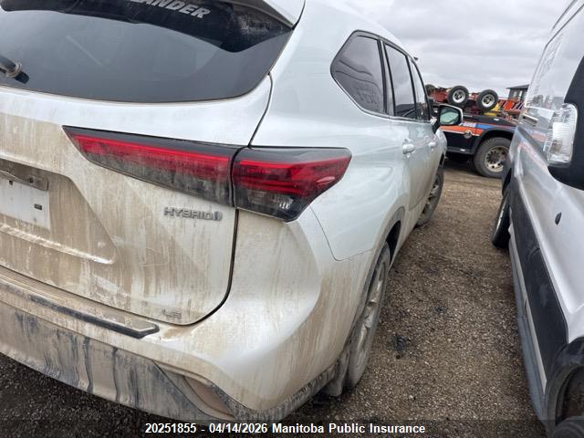 2022 Toyota Highlander Le Hybrid მანქანა იყიდება აუქციონზე, vin: 5TDBBRCH1NS561305, აუქციონის ნომერი: 20251855