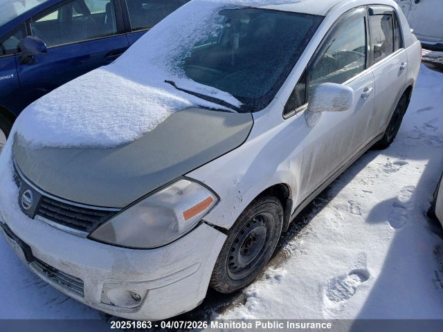 2007 Nissan Versa 1.8 S მანქანა იყიდება აუქციონზე, vin: 3N1BC11EX7L435947, აუქციონის ნომერი: 20251863