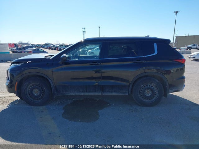 JA4J4VA88RZ604571 Mitsubishi Outlander Le
