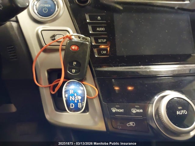 Продажа на аукционе авто 2015 Toyota Prius V, vin: JTDZN3EU3FJ033163, номер лота: 20251875