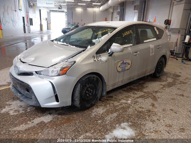 Продажа на аукционе авто 2015 Toyota Prius V, vin: JTDZN3EU3FJ033163, номер лота: 20251875