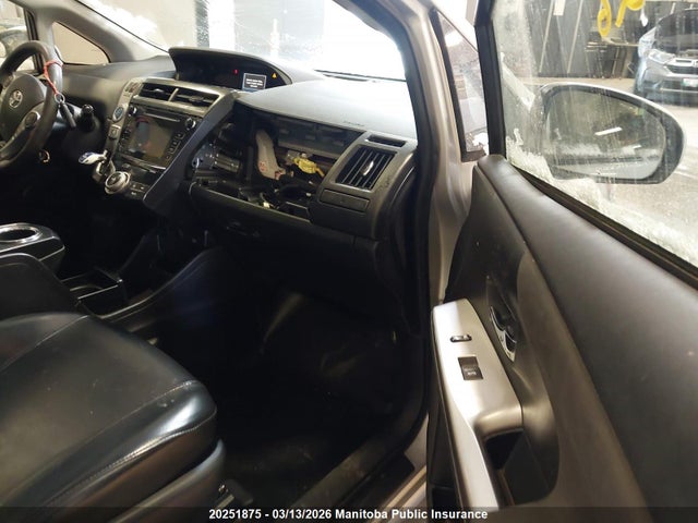 Продажа на аукционе авто 2015 Toyota Prius V, vin: JTDZN3EU3FJ033163, номер лота: 20251875