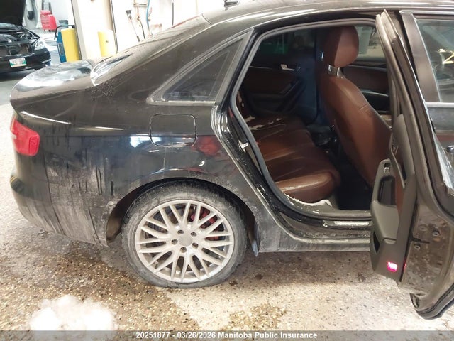 20251877 :رقم المزاد ، WAUDFCFL8DN038102 vin ، 2013 Audi A4 2.0t Quattro مزاد بيع