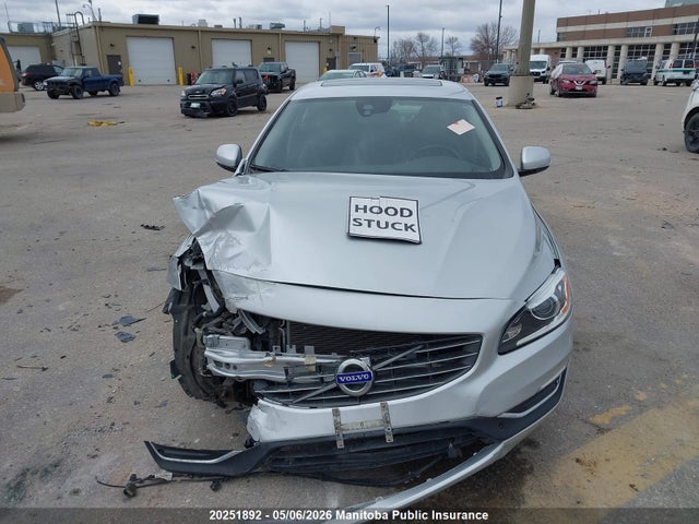 YV1902FH7E2282806 Volvo S60 T6