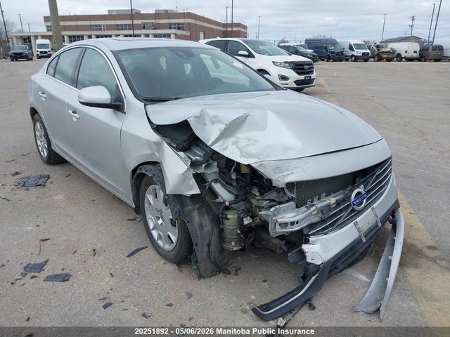 YV1902FH7E2282806 Volvo S60 T6