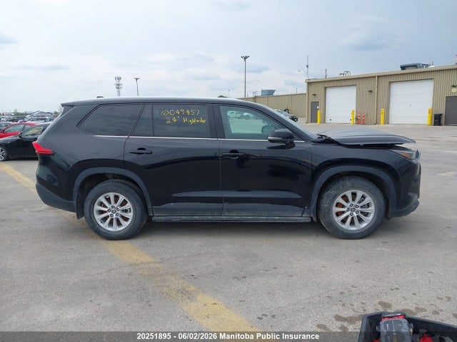 2024 Toyota Grand Highlander Xle მანქანა იყიდება აუქციონზე, vin: 5TDAAAB5XRS049457, აუქციონის ნომერი: 20251895