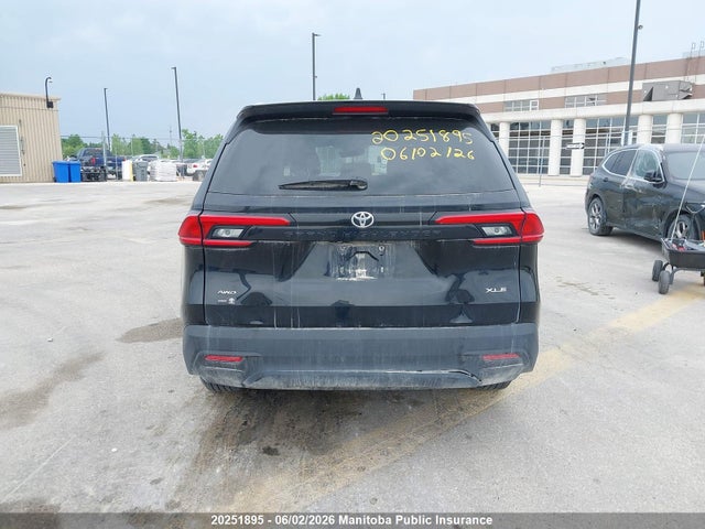 2024 Toyota Grand Highlander Xle მანქანა იყიდება აუქციონზე, vin: 5TDAAAB5XRS049457, აუქციონის ნომერი: 20251895