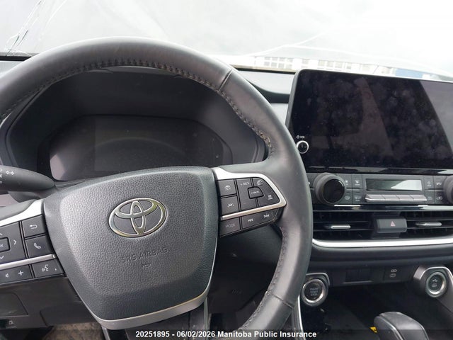 2024 Toyota Grand Highlander Xle მანქანა იყიდება აუქციონზე, vin: 5TDAAAB5XRS049457, აუქციონის ნომერი: 20251895