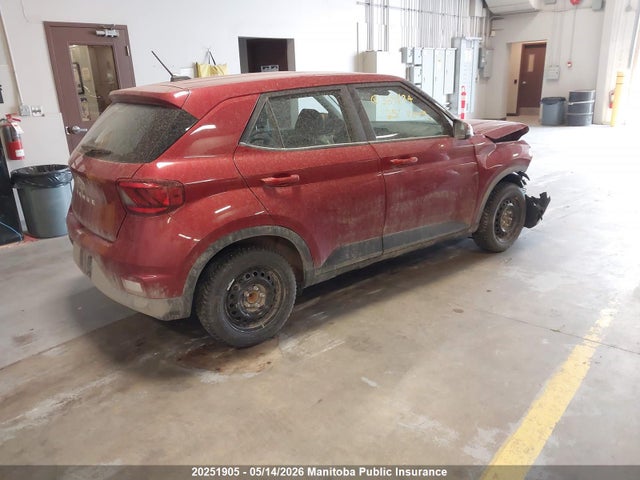 KMHRB8A37SU364674 Hyundai Venue Essential