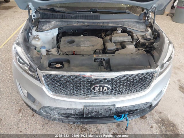 5XYPG4A32GG020894 KIA SORENTO LX