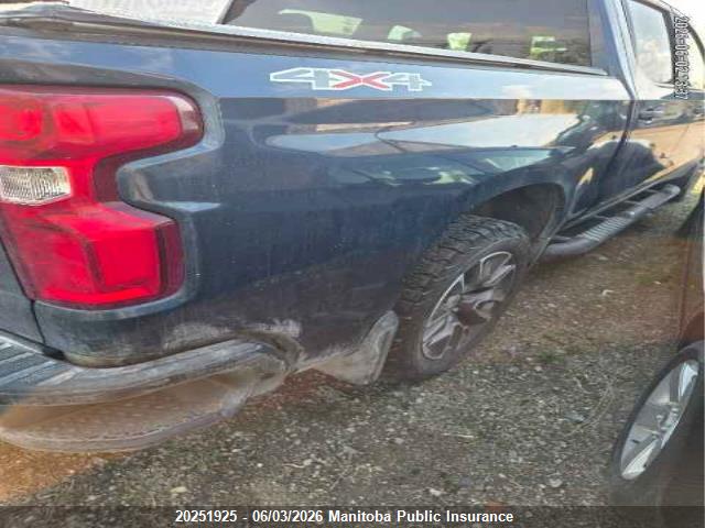 Продажа на аукционе авто 2019 Chevrolet Silverado 1500 Custom Crew Cab, vin: 1GCUYBEF9KZ332097, номер лота: 20251925