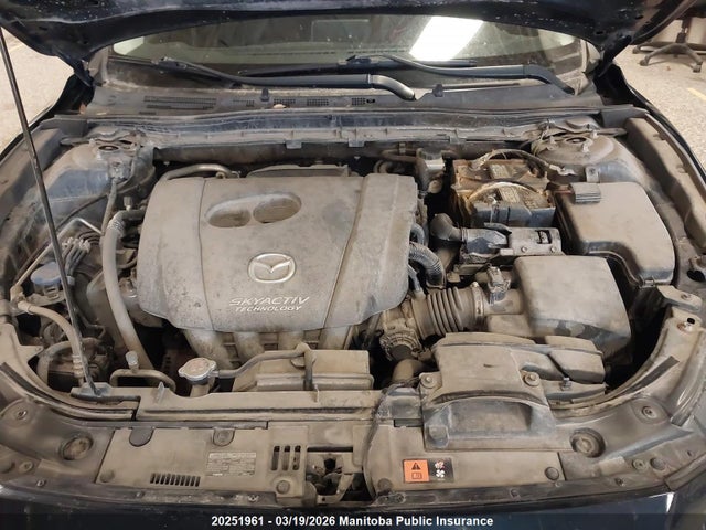 3MZBN1T77HM143414 Mazda Mazda3 Se Sky