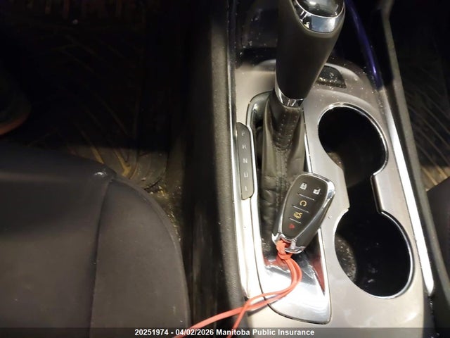 1G1ZD5STXLF083821 Chevrolet MALIBU LT