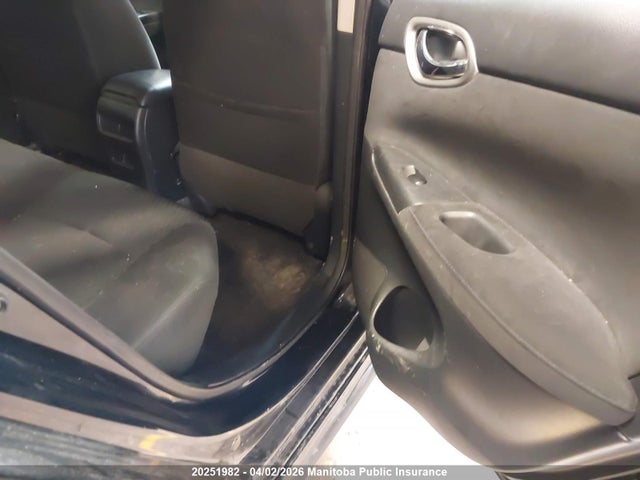 Продажа на аукционе авто 2014 Nissan Sentra 1.8 Sr, vin: 3N1AB7AP5EL690540, номер лота: 20251982