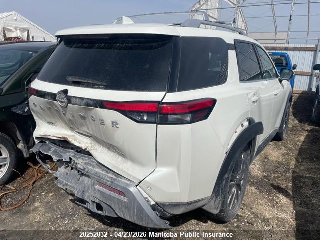 5N1DR3CE9NC203230 Nissan Pathfinder Sl