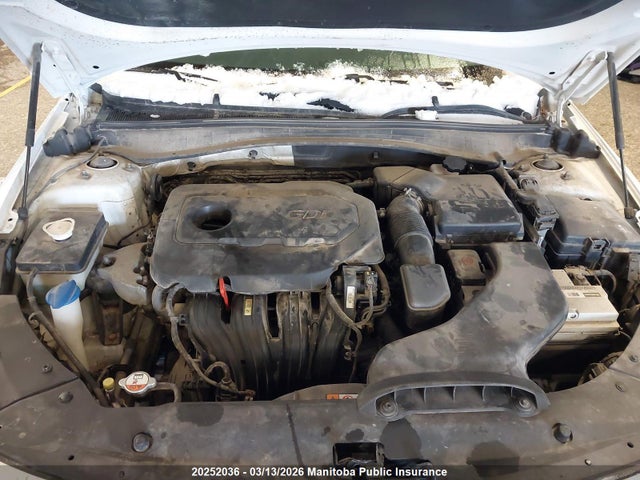 5XXGT4L30GG060677 KIA Optima Lx
