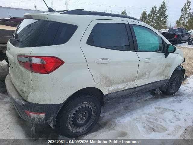 20252061 :رقم المزاد ، MAJ6S3GL4LC385755 vin ، 2020 Ford Ecosport Se مزاد بيع