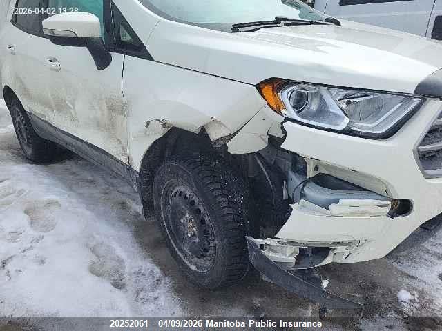 20252061 :رقم المزاد ، MAJ6S3GL4LC385755 vin ، 2020 Ford Ecosport Se مزاد بيع