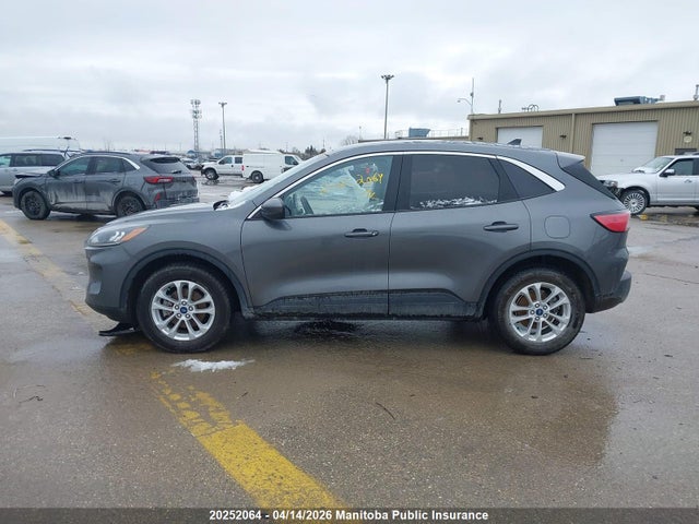 1FMCU9BZ0MUA34466 Ford Escape Se Hybrid