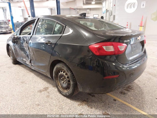 1G1BE5SM8H7143703 Chevrolet Cruze Lt Turbo