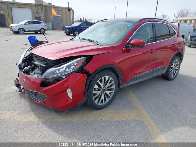 1FMCU9DZ0NUA49726 Ford Escape Titanium Hybrid