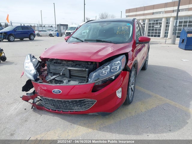 1FMCU9DZ0NUA49726 Ford Escape Titanium Hybrid