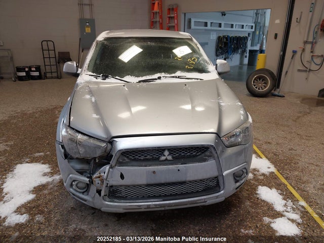 20252185 :رقم المزاد ، JA4AH3AU5BZ600294 vin ، 2011 Mitsubishi Rvr Se مزاد بيع