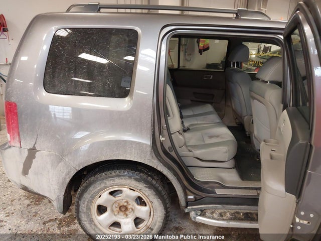 20252193 :رقم المزاد ، 5FNYF4H24EB501609 vin ، 2014 Honda Pilot Lx مزاد بيع