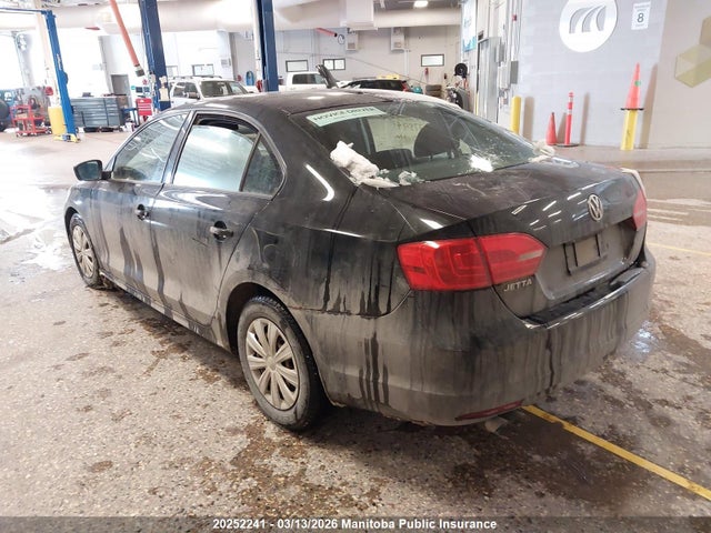20252241 :رقم المزاد ، 3VW2K7AJ2CM375941 vin ، 2012 Volkswagen Jetta 2.0 مزاد بيع