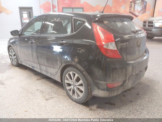 KMHCT5AE9HU341201 Hyundai ACCENT SE