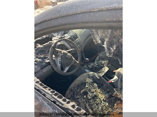 KMHCT4AE5HU183840 Hyundai ACCENT GL